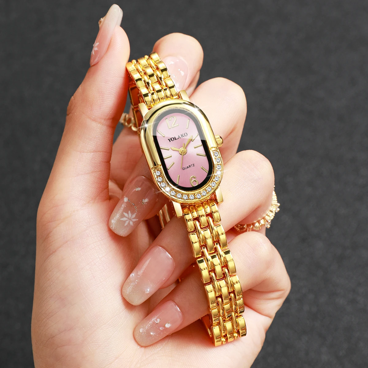 Relógio feminino de luxo com s - Luxury Watch Safe avaliação e preço
